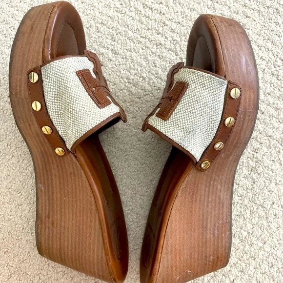Tory Burch wedge - Picture 3 of 6